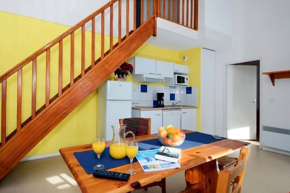 A fully-equipped kitchen provides everything you need