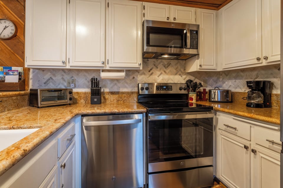 Fully stocked kitchen.