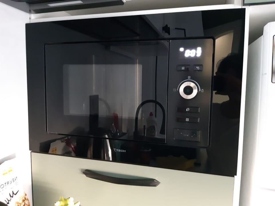 Microwave