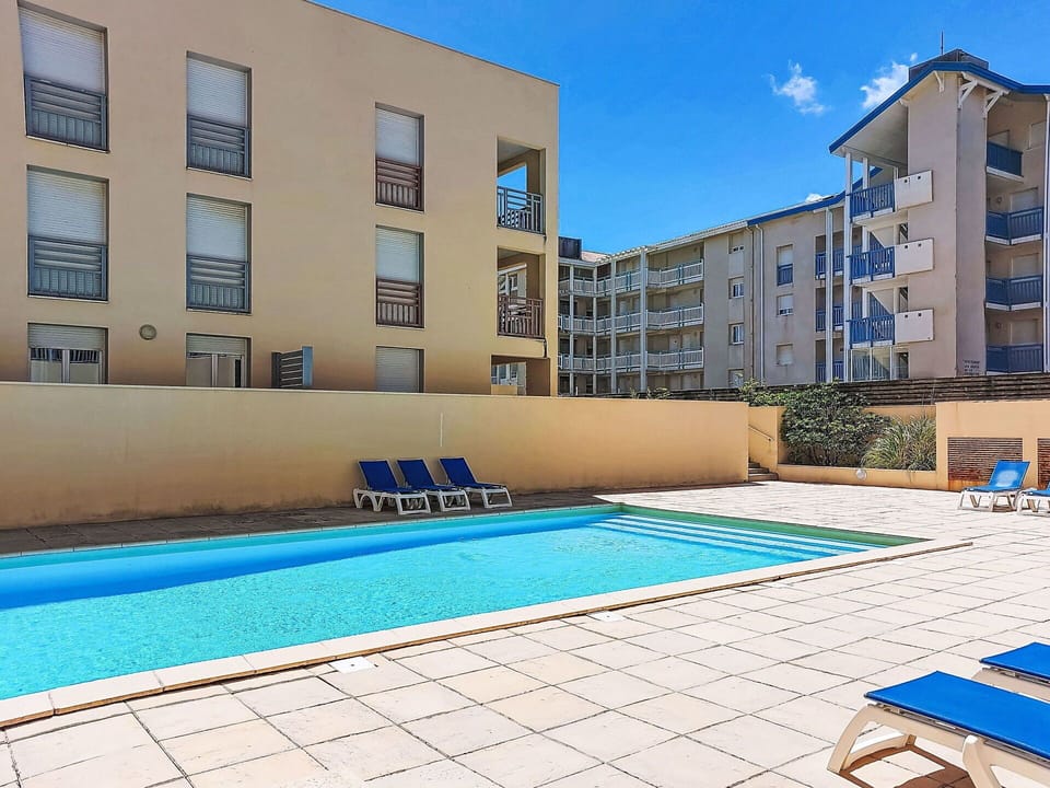 Apartment, Condominium, Mixed-Use, Hotel, Resort, Resort Town, Boutique Hotel