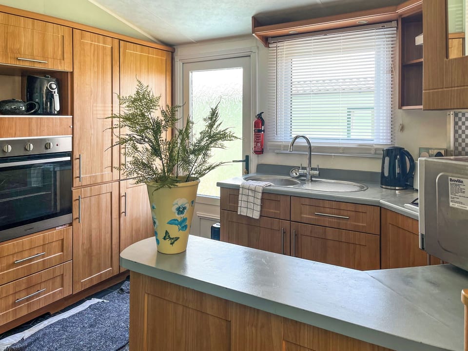 Kitchen | Watercolours, Moota