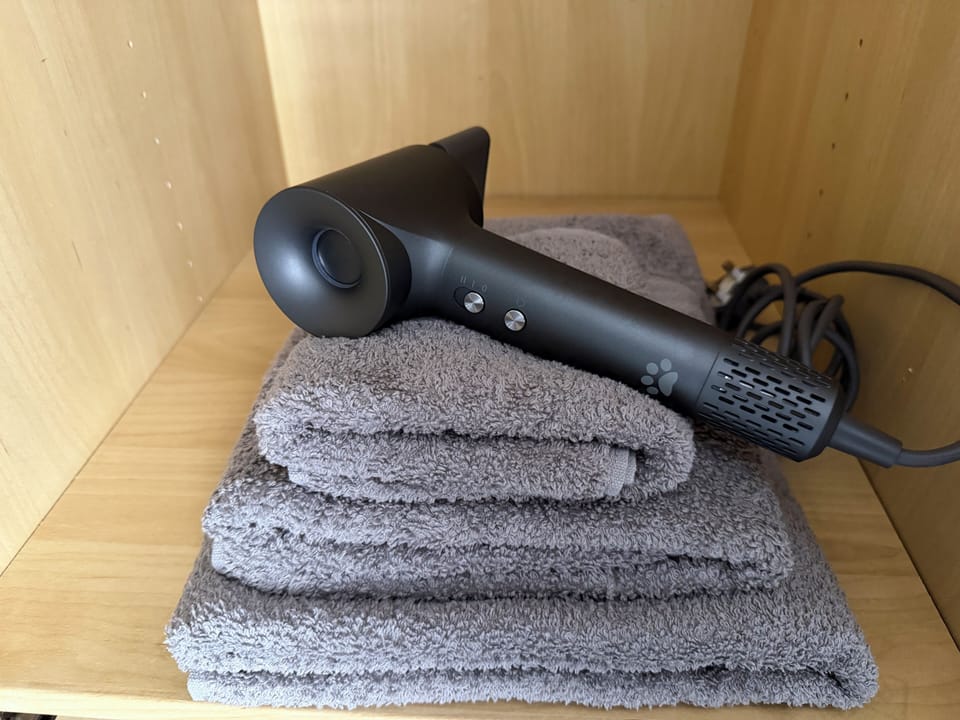 Bathroom amenities