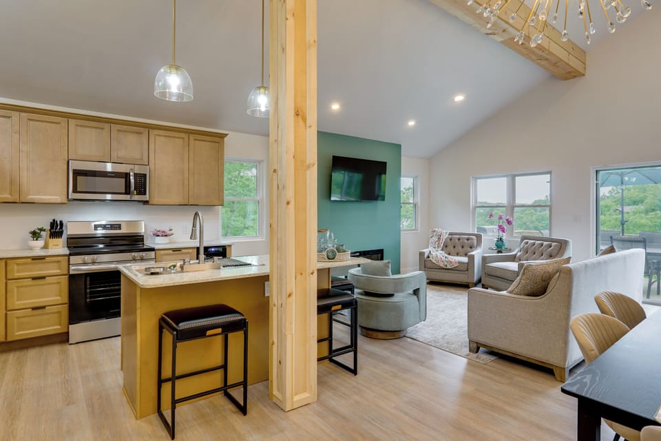 Living Space | Main Level