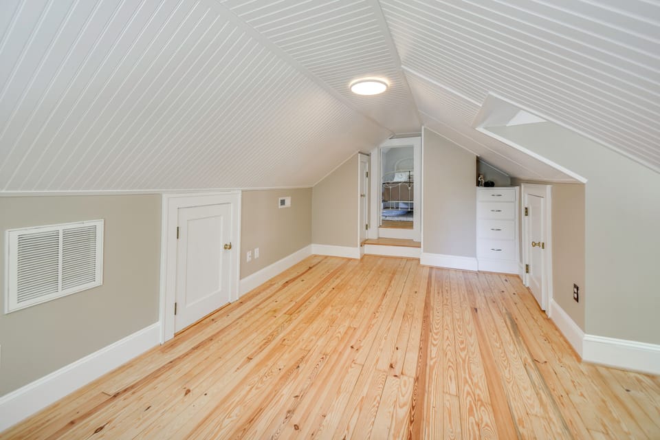 Loft | 2nd Floor