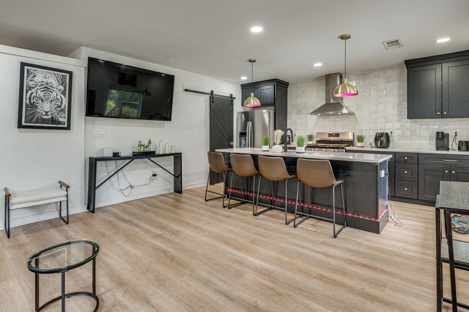 Living & Dining Space