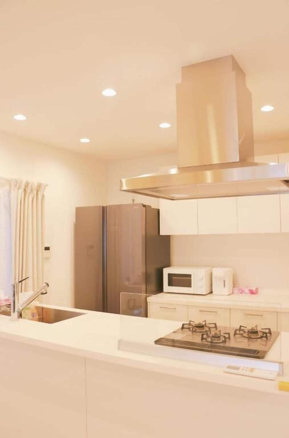 Superior Suite, 3 Bedrooms, Balcony | Private kitchen | Fridge, microwave, oven, stovetop