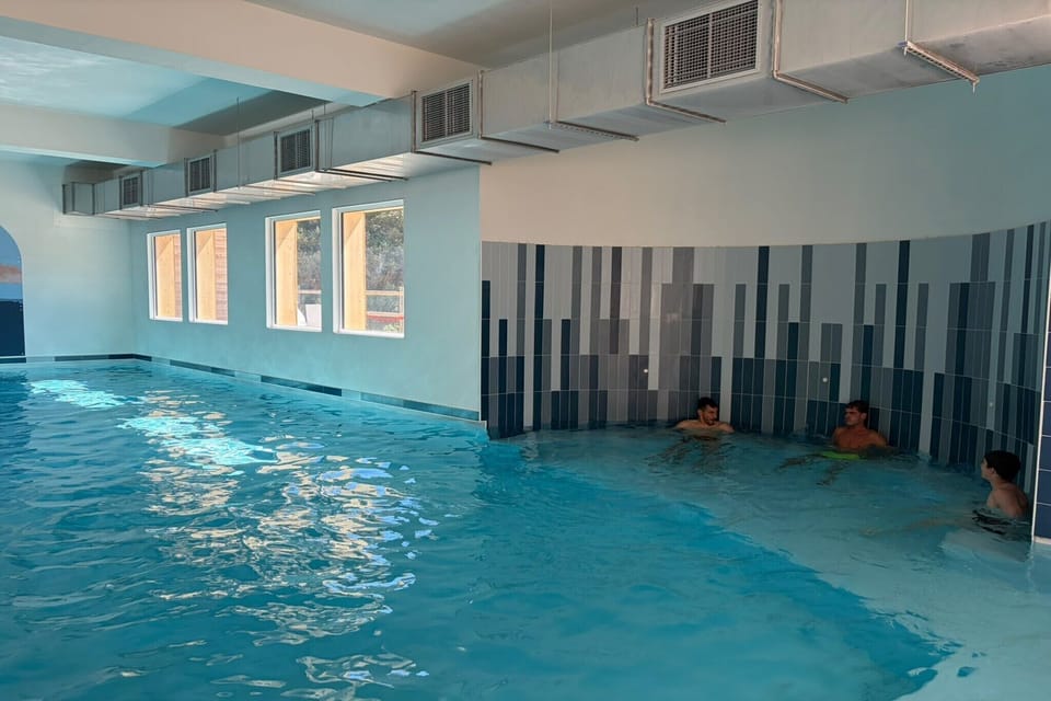 Holiday Home Swimming Pool