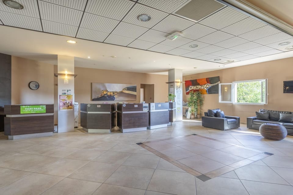 Holiday Park Facilities and Services 