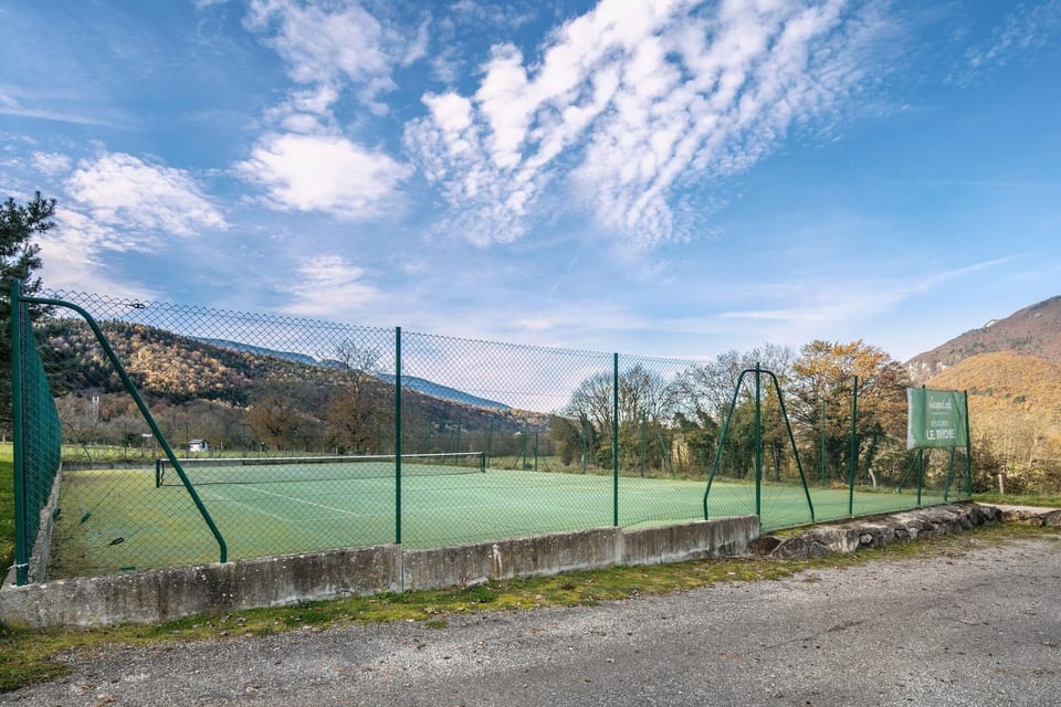 Holiday Park Facilities and Services 