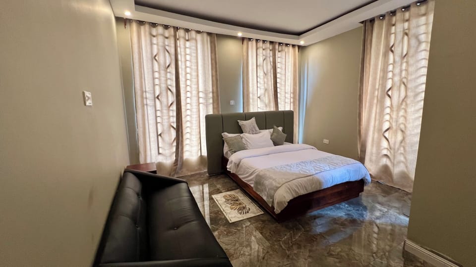 Apartment | Desk, laptop workspace, free WiFi