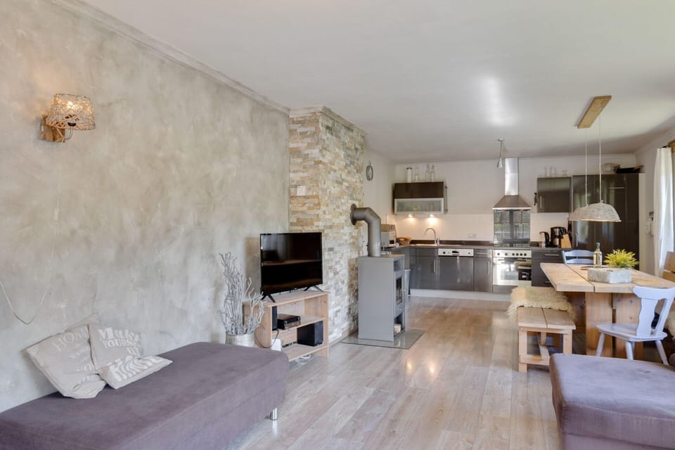 Apartment | Dining