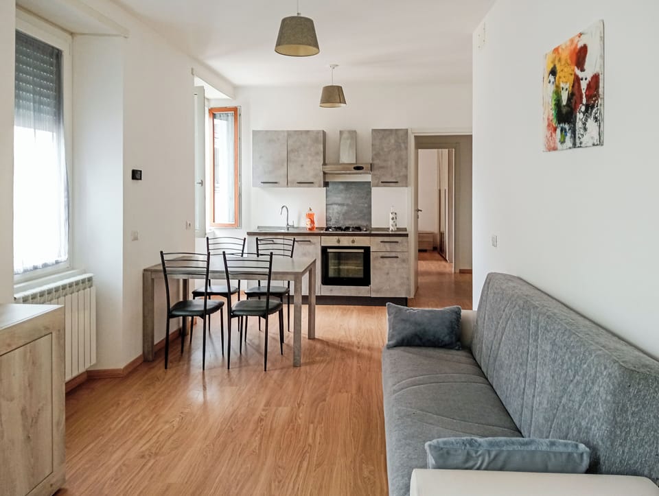 Apartment, Balcony | Living area