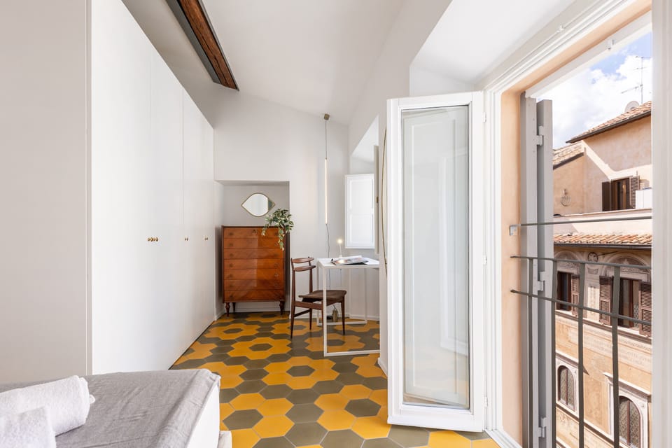 Luxury Loft, 2 Bedrooms | Interior
