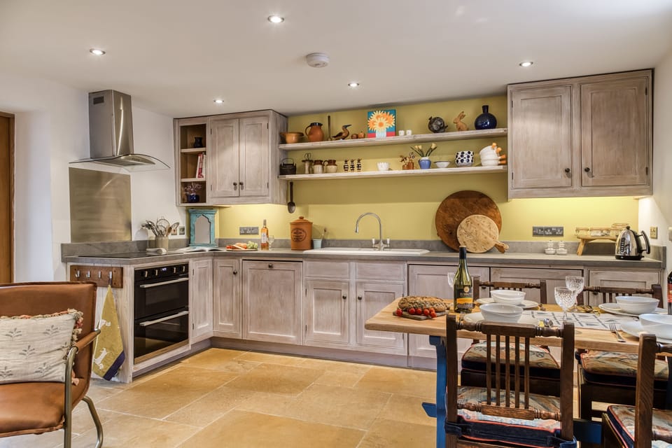The kitchen and dining area