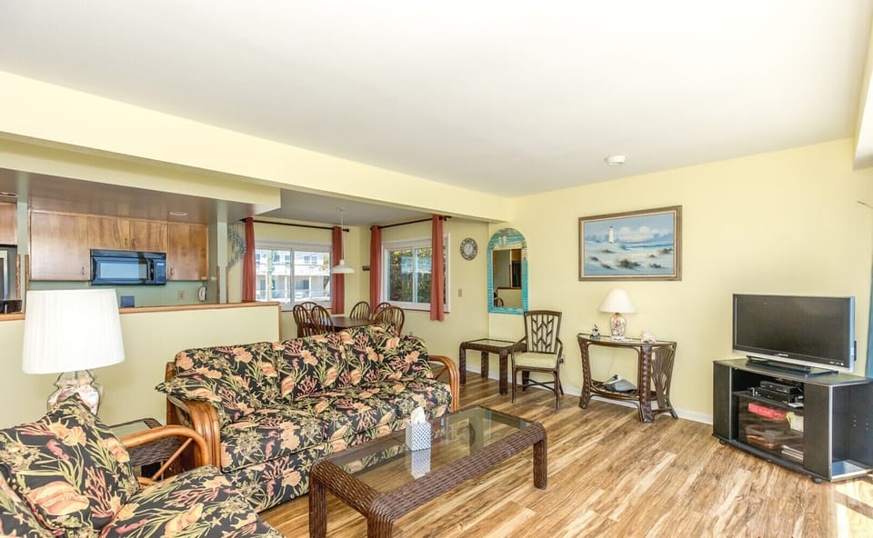 Living Area II