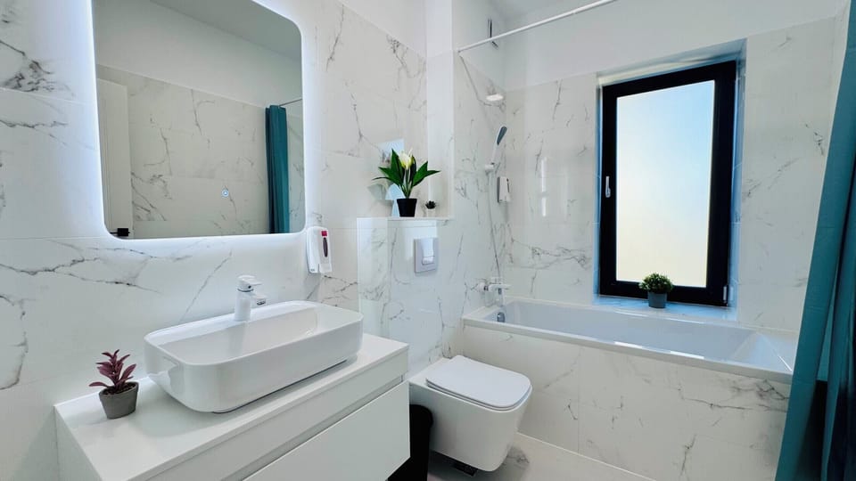 Crystal North Apartments Deluxe Comfort Hotel in Romania