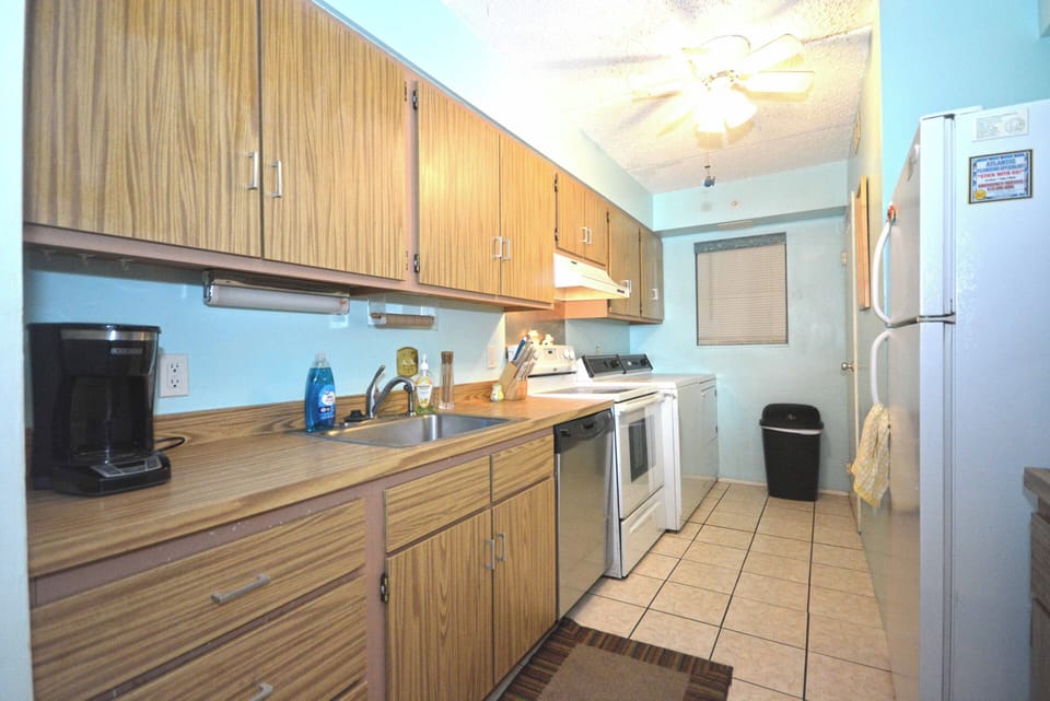 KITCHEN-AREA