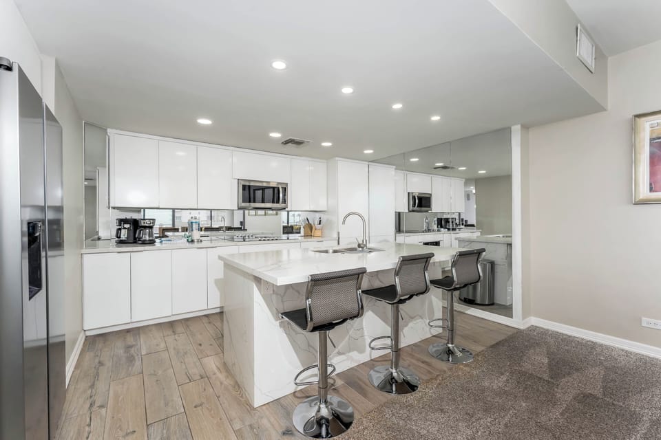 Large Kitchen to Make Family Meals