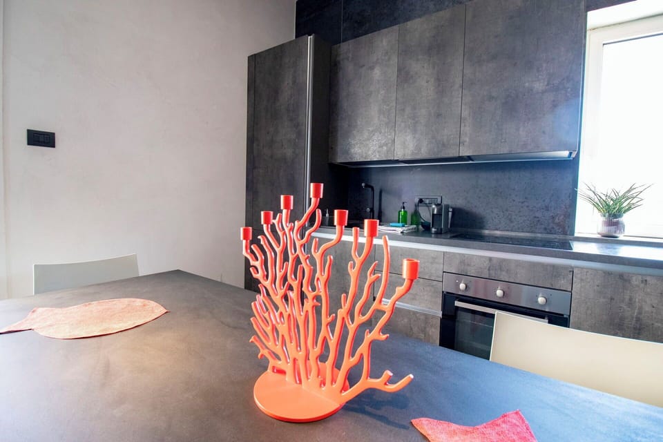 Dining Room, Kitchen