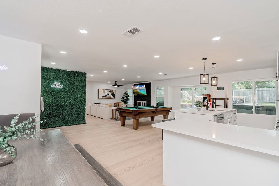 Game room