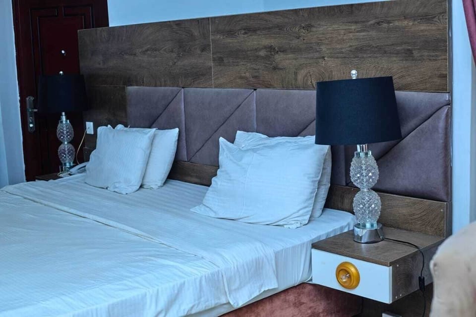 Deluxe Room, City View | Free WiFi