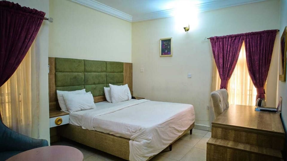 Standard Single Room | Free WiFi