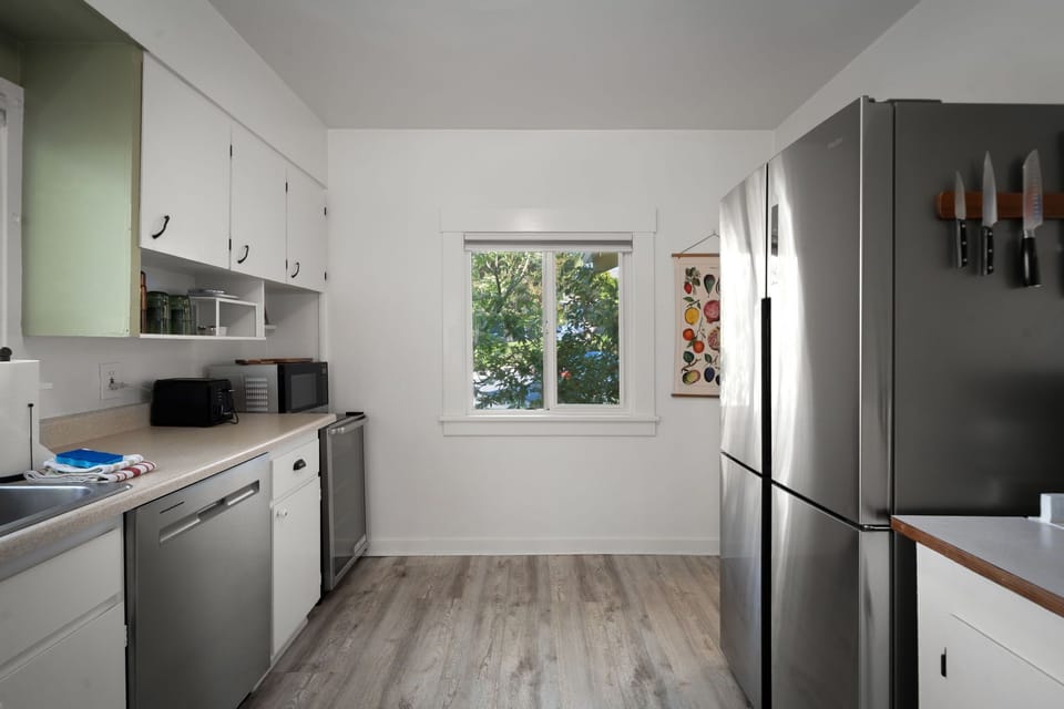 Whip up trail-day breakfasts in the functional kitchen with ample prep space.