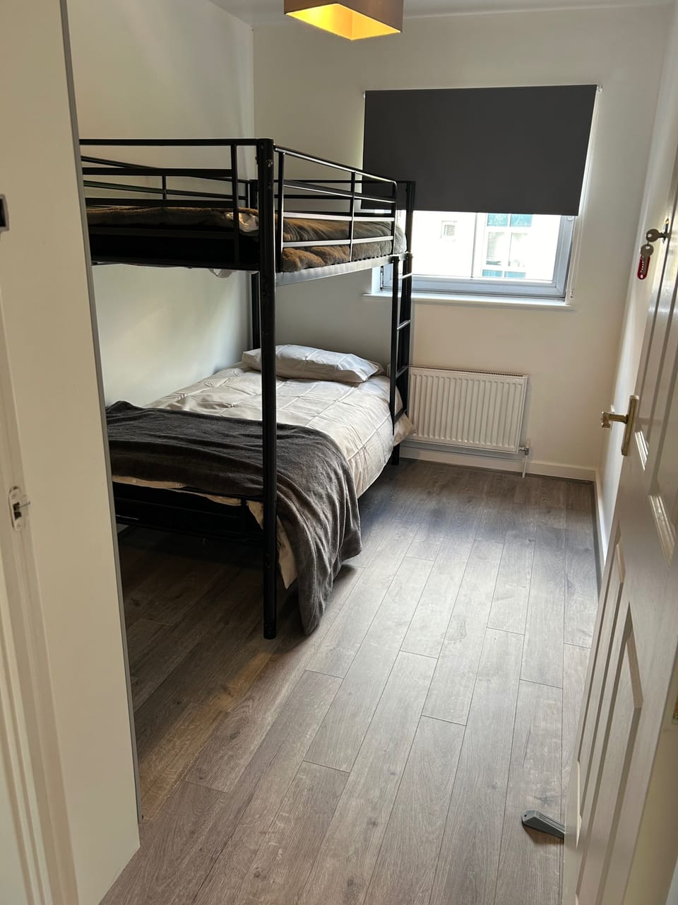 6 bedrooms, iron/ironing board, free WiFi, bed sheets