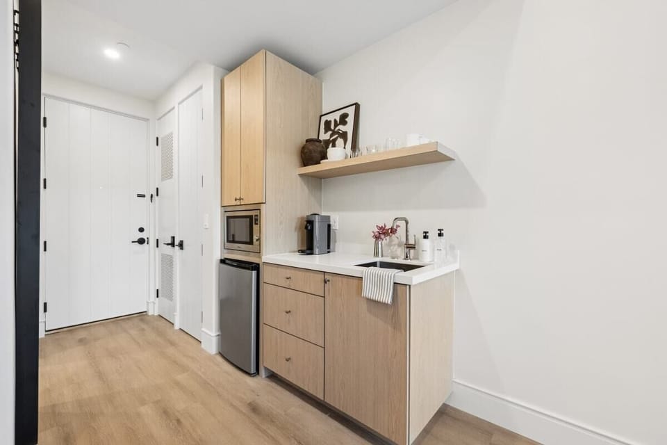 Kitchenette with Nespresso Coffee Machine and Mini Fridge - No Stove