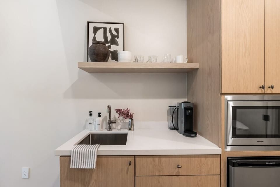 Kitchenette with Nespresso Coffee Machine and Mini Fridge - No Stove
