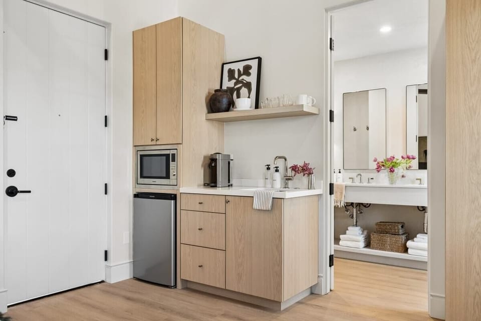 Kitchenette with Nespresso Coffee Machine and Mini Fridge - No Stove