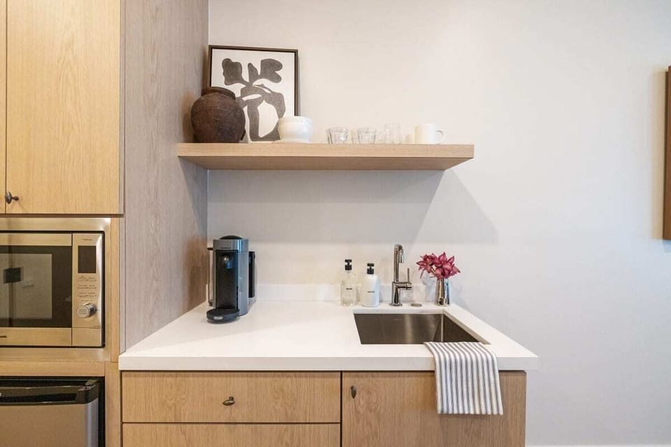 Kitchen Kitchenette with Nespresso Coffee Machine and Mini Fridge - No Stove