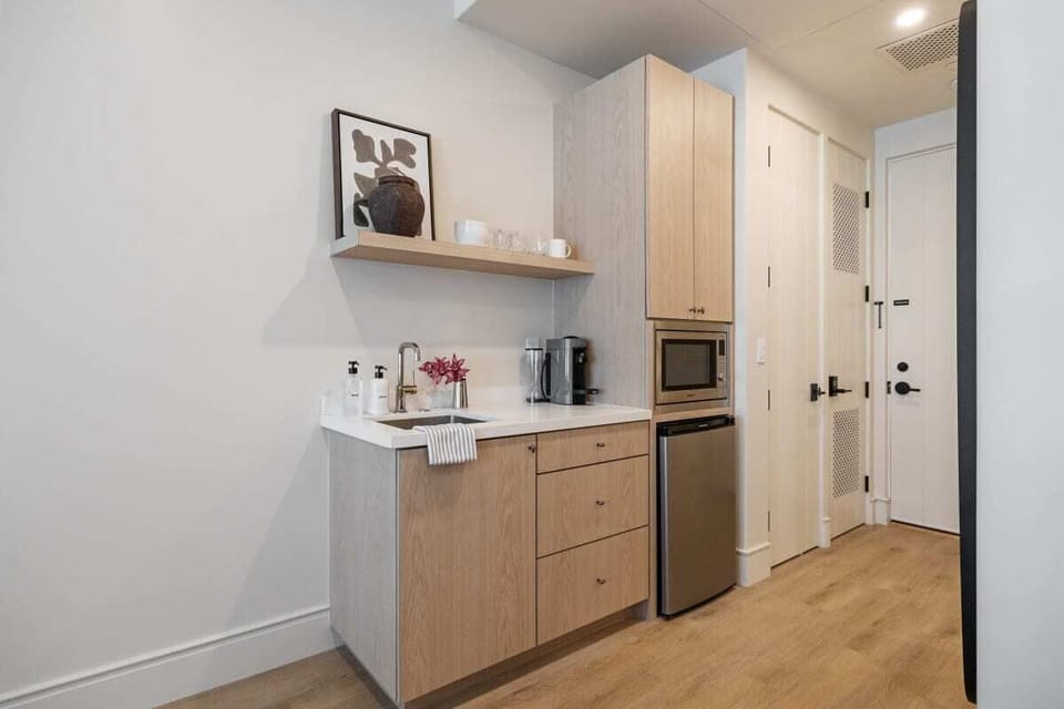 Kitchenette with Nespresso Coffee Machine and Mini Fridge - No Stove