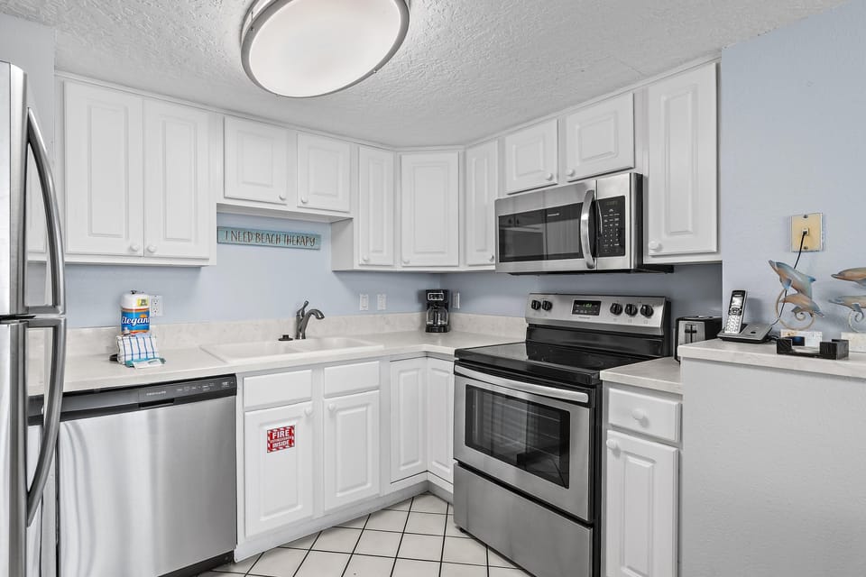 Condo, Multiple Beds (SunDestin 1511) | Private kitchen