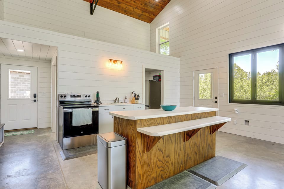 Kitchen | 2 Dining Tables