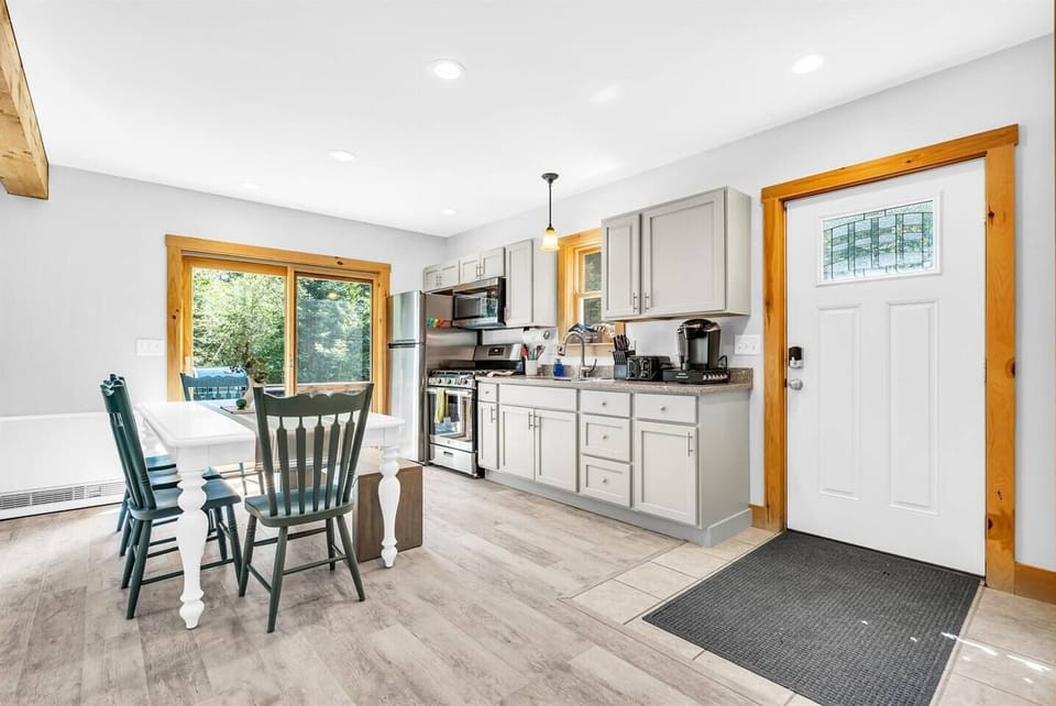 Fully stocked kitchen