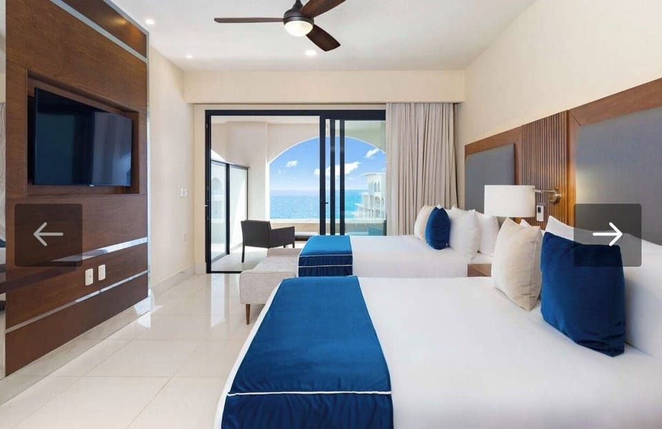 2 Double Beds