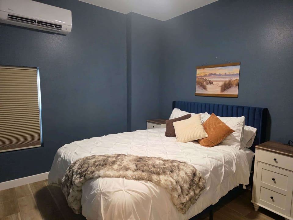 The tenth bedroom queen suite