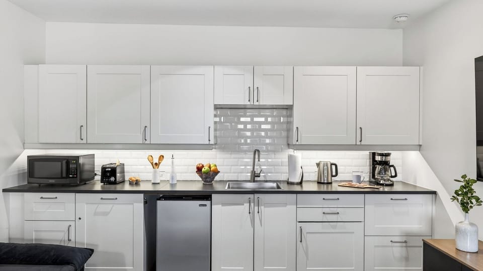 Apartment (1 Bedroom) | Interior