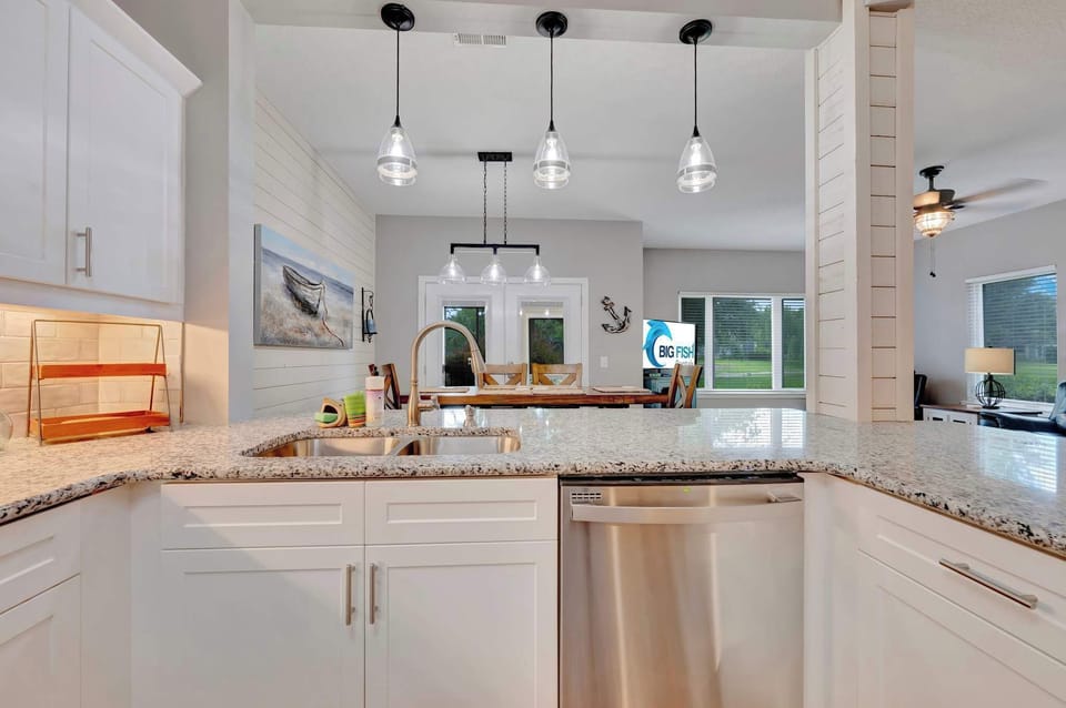 Fully Equipped Kitchen for Your Stay
