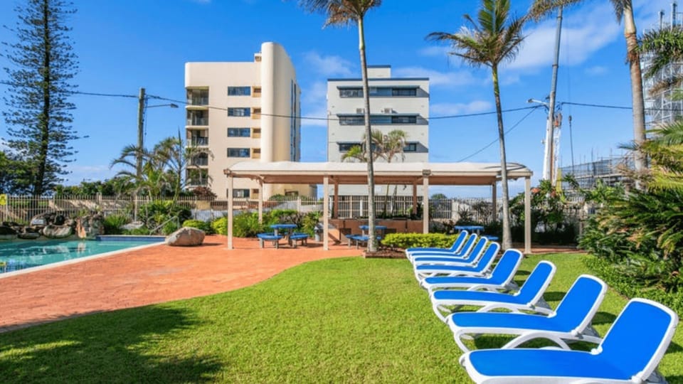 A tropical escape in the heart of Surfers