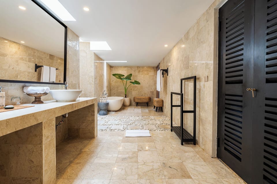 Deluxe Villa, 2 Bedrooms, Pool View | Bathroom | Bathrobes, slippers, bidet