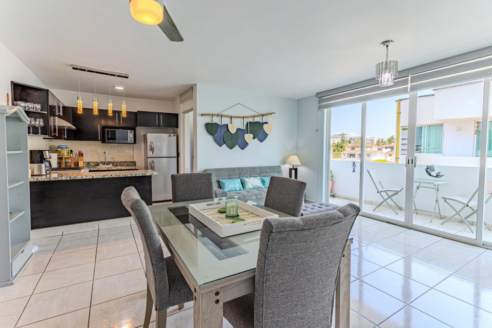 Condo - Image 13