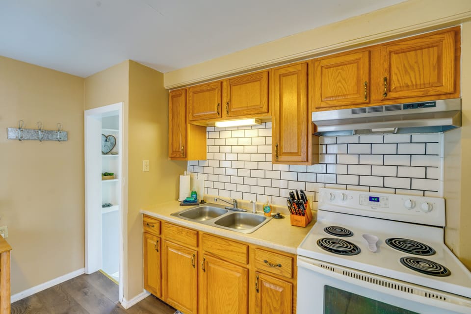 Kitchen | 1st Floor