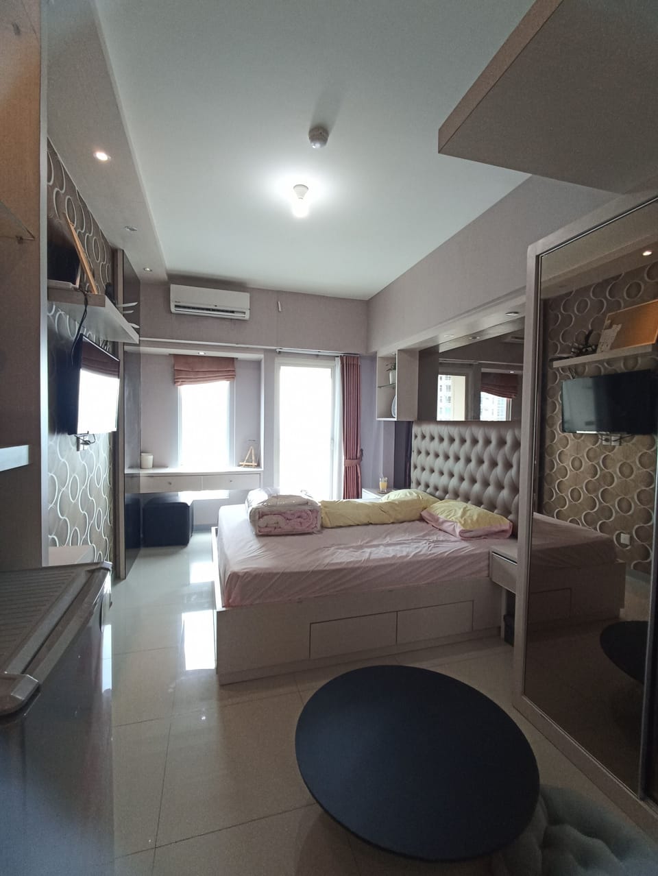Business Double Room | Individually decorated, individually furnished, desk, laptop workspace