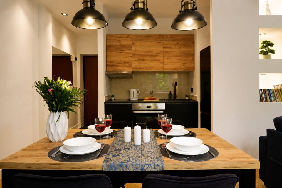 Superior Apartment, Courtyard View | Private kitchen | Espresso maker, electric kettle