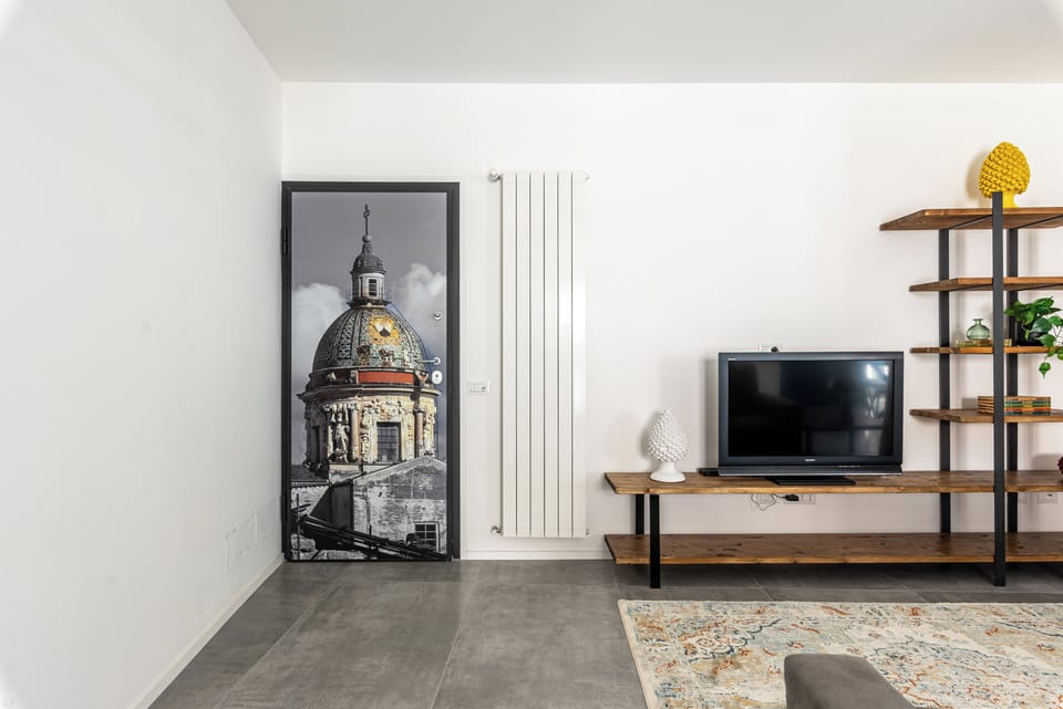 Apartment, 2 Bedrooms, Balcony | Interior