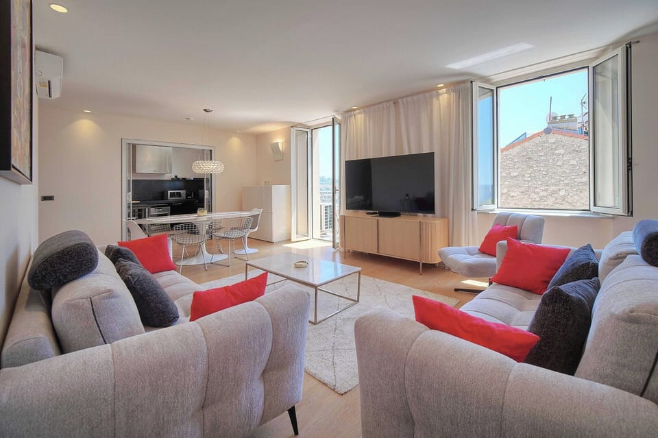 Apartment | Living area