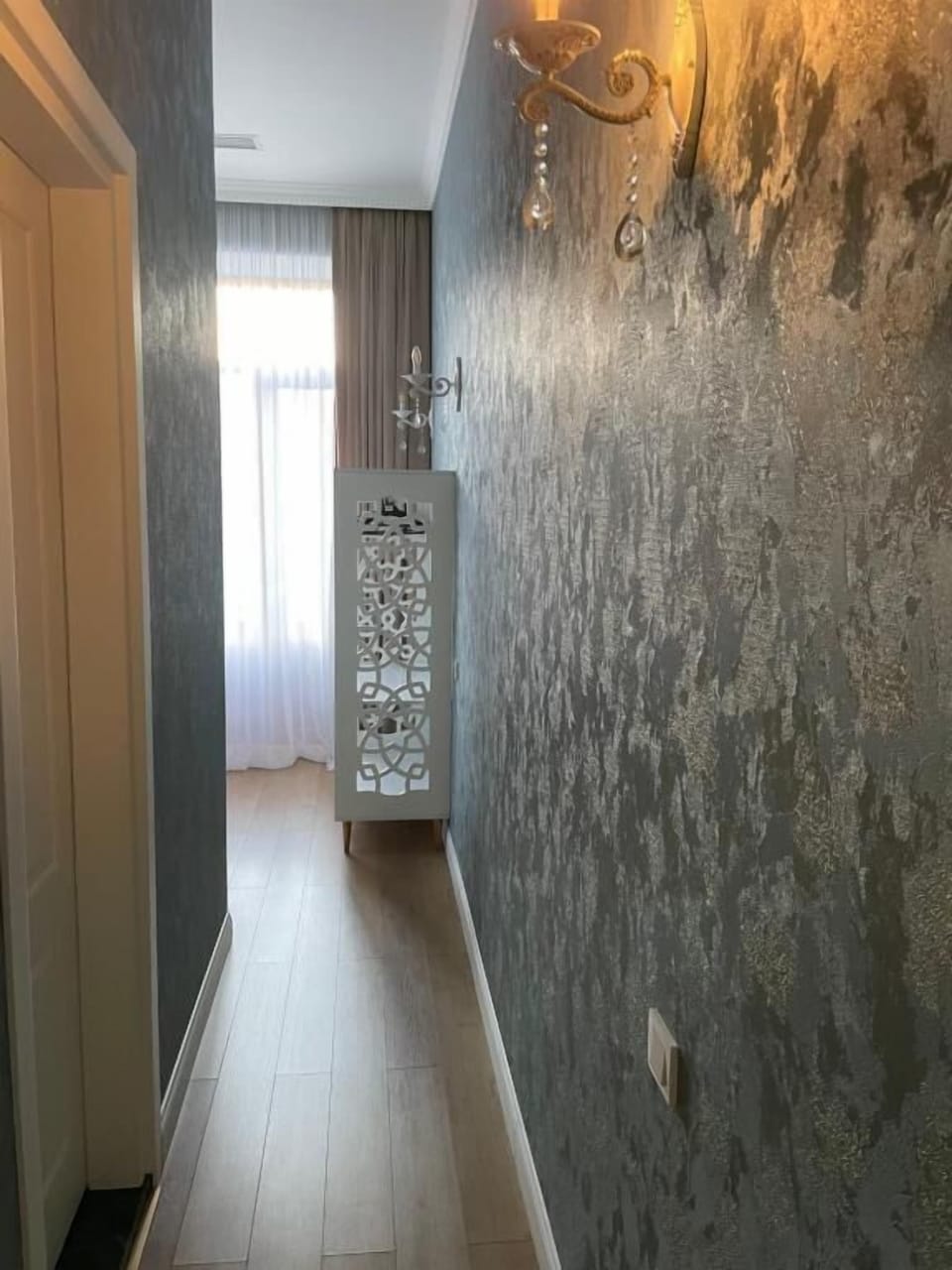 Suite, Balcony, City View | Interior