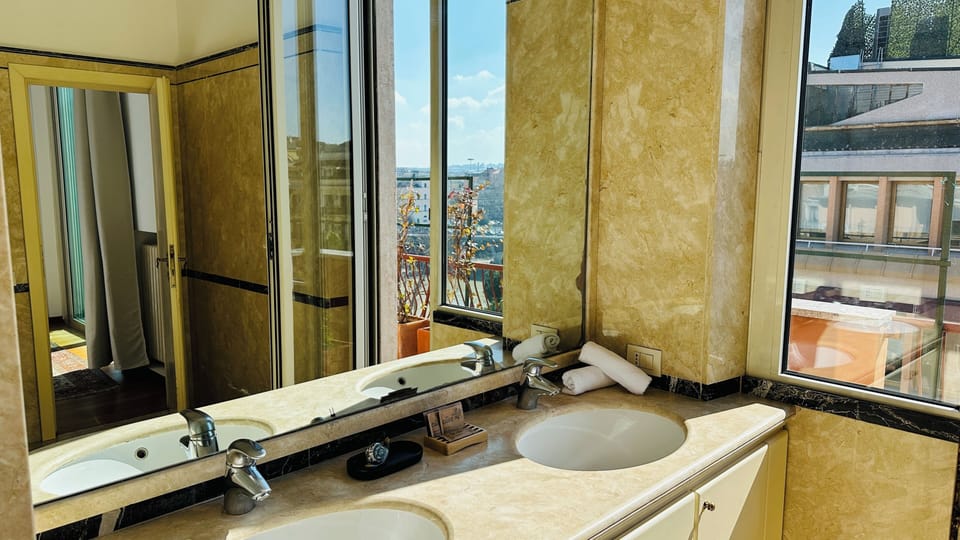 Deluxe Double Room, Balcony, City View | Bathroom | Bidet